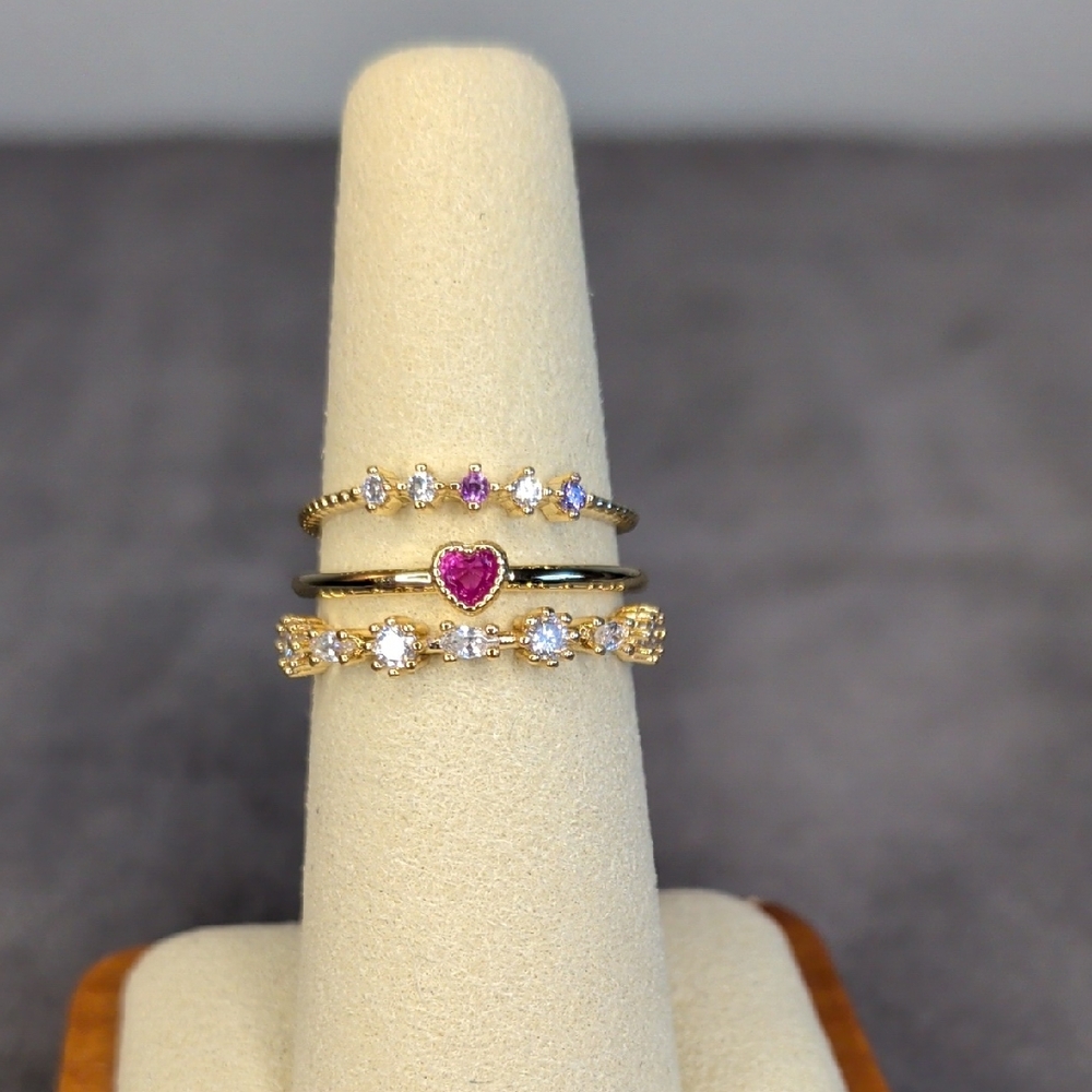 3 Gold-Plated Ring Set: Pink Heart, Clear-Pink-Purple Stones